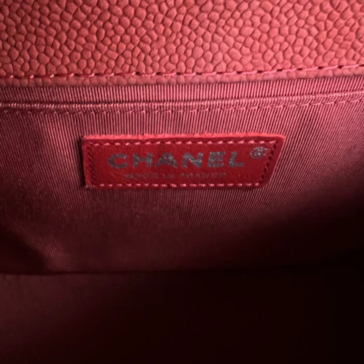 Pre-owned CHANEL CAVIAR BOY OLD MEDIUM 25CM QUILTED SUEDE CALFSKIN RED LEBOY SILVER HARDWARE SERIES 18