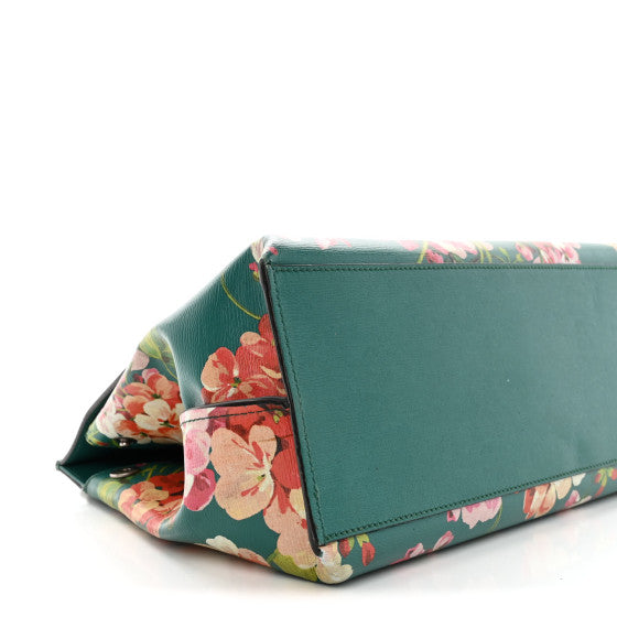 Pre-owned GUCCI
Shangai Calfskin Blooms Print Medium Bamboo Daily Top Handle Bag Clear Bright Emerald Multicolor