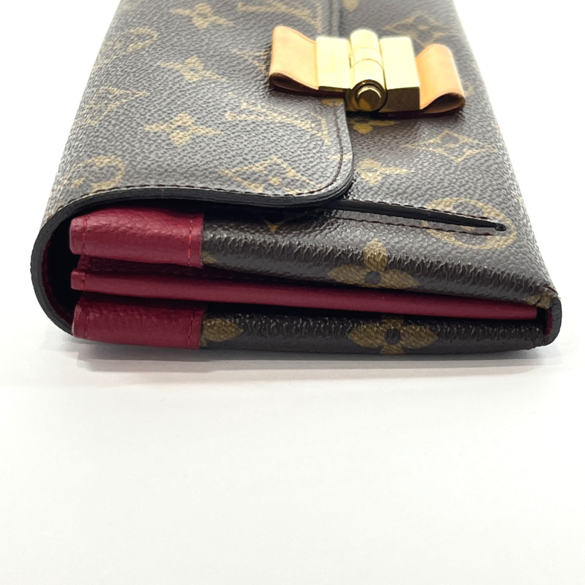 Used LOUIS VUITTON 
Monogram Elysee Wallet Pink