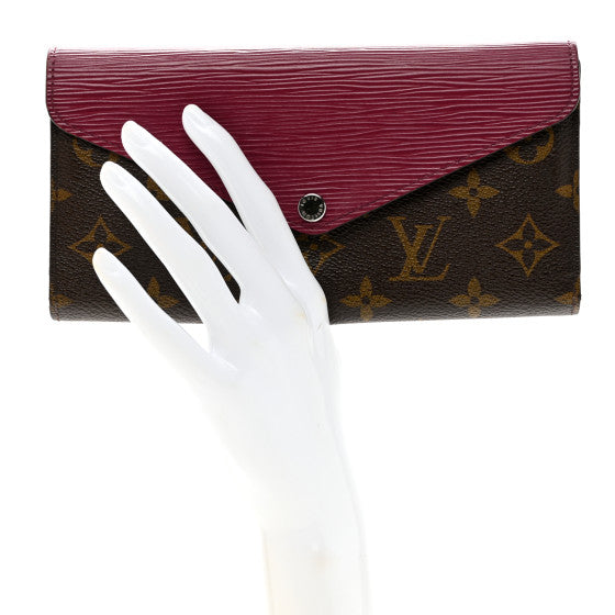 Used LOUIS VUITTON 
Monogram Epi Marie-Lou Long Wallet Fuchsia