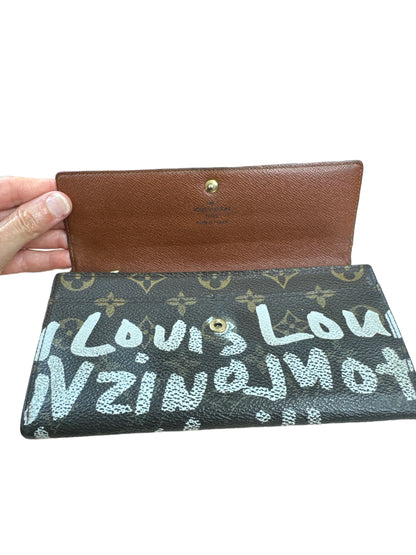 Pre-owned LOUIS VUITTON 
Monogram Graffiti Porte-Monnaie Wallet Silver