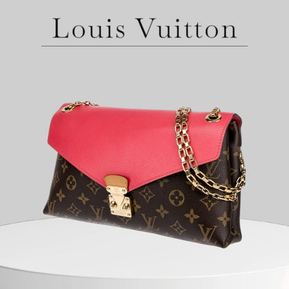 Pre-owned LOUIS VUITTON
Monogram Pallas Chain